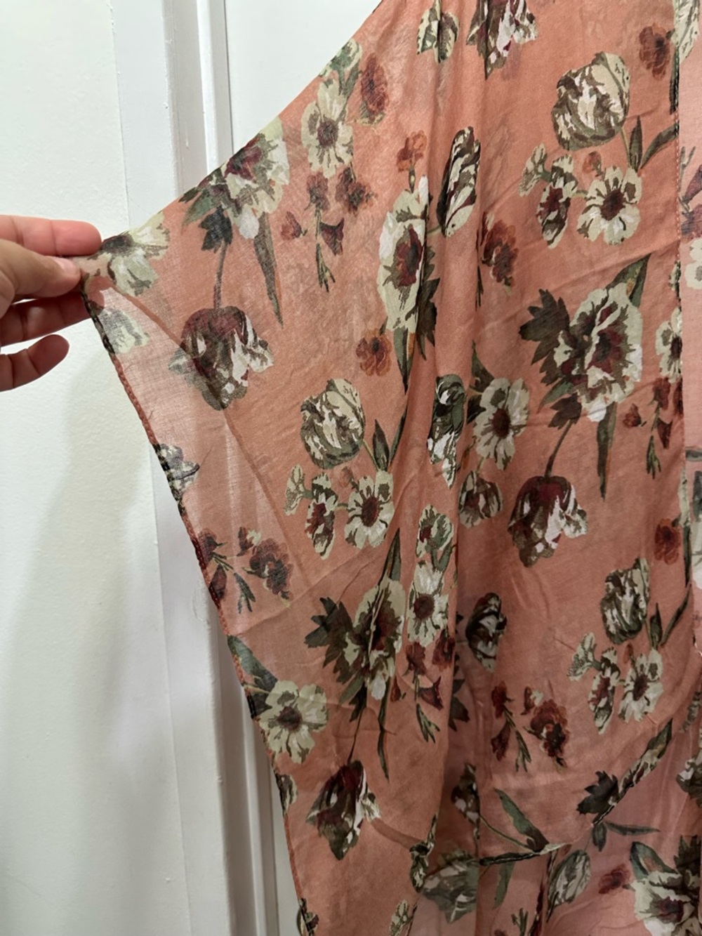 Joyfolie Dusty Rose Floral Bohemian Kimono Sz L - Picture 4 of 5